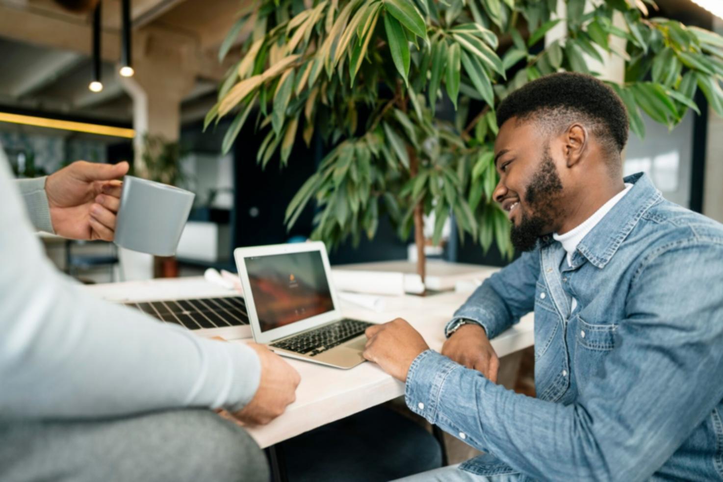 Sesión de revisión de casos empresariales españoles